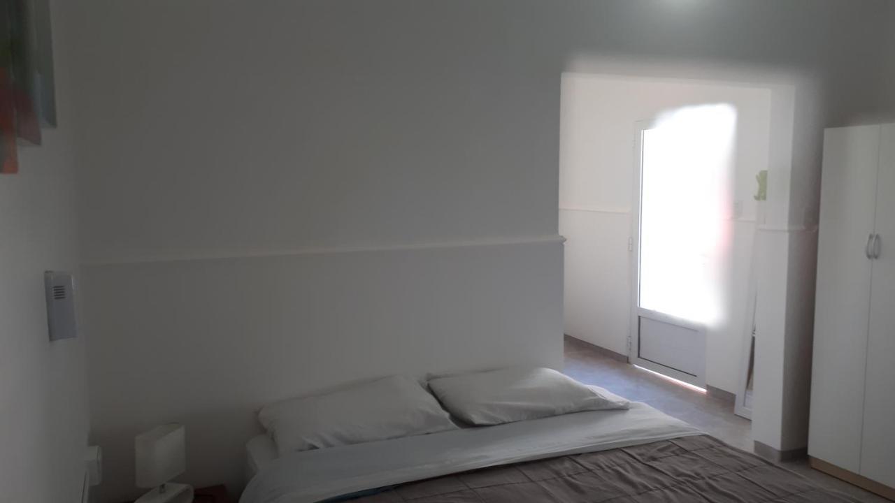 Apartamento Uriburu-Con Cochera Formosa Exterior foto